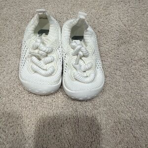 Kids White Knit Sneakers